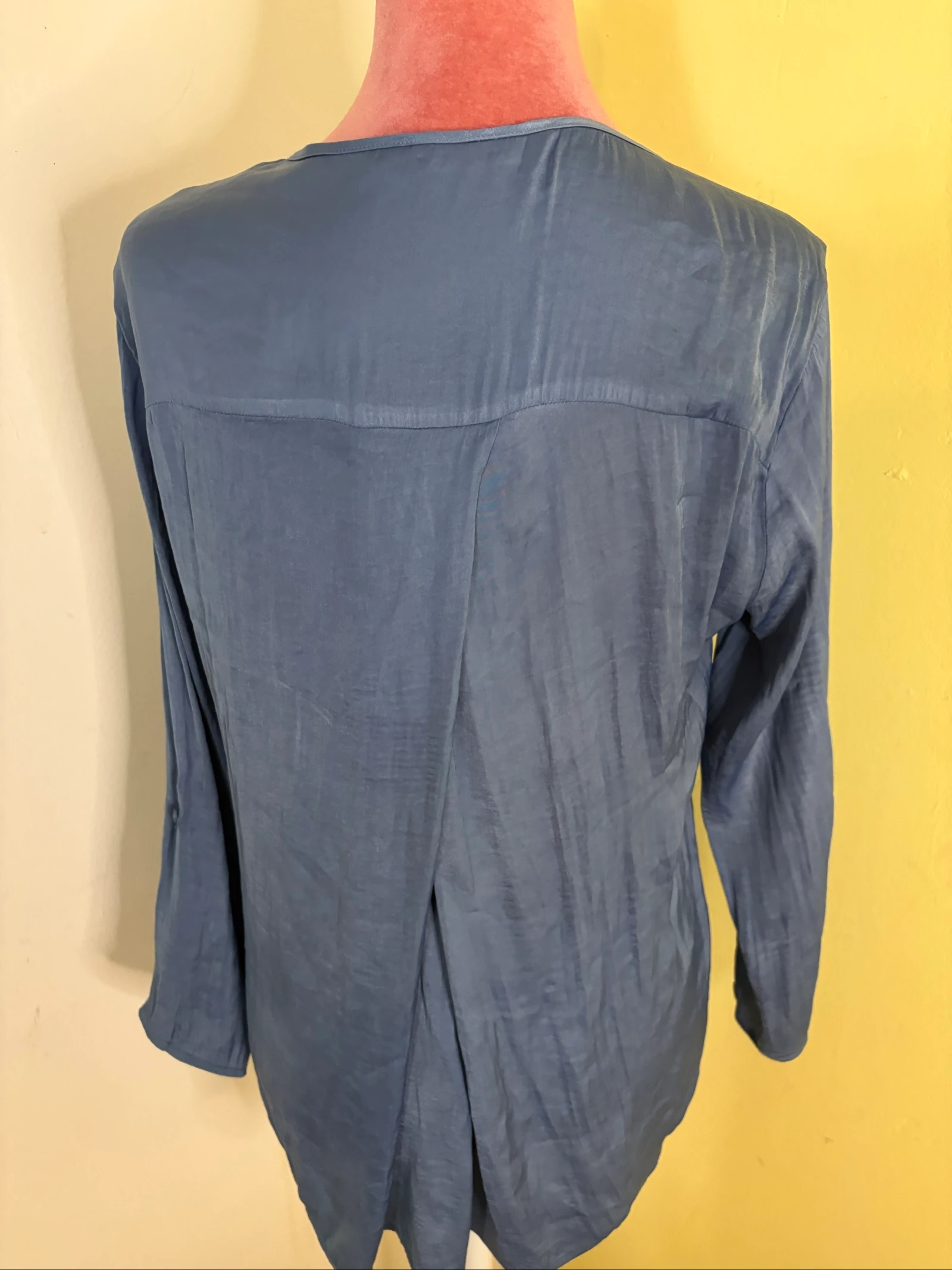 Blue Gray Flowy Blouse with V-Neck – photo 4